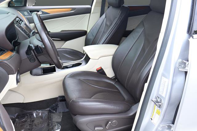 Used 2015 Lincoln MKC Reserve w/ Equipment Group 102A Reserve AWD/4WD image 14