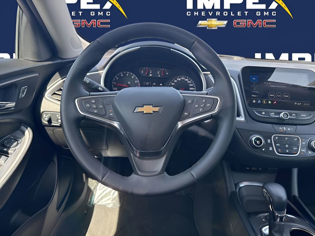 Used 2024 Chevrolet Malibu LT w/ Midnight Edition FWD image 14
