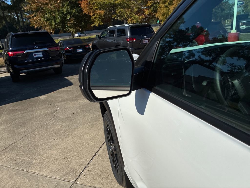 New 2026 Toyota Tundra SR5 image 14