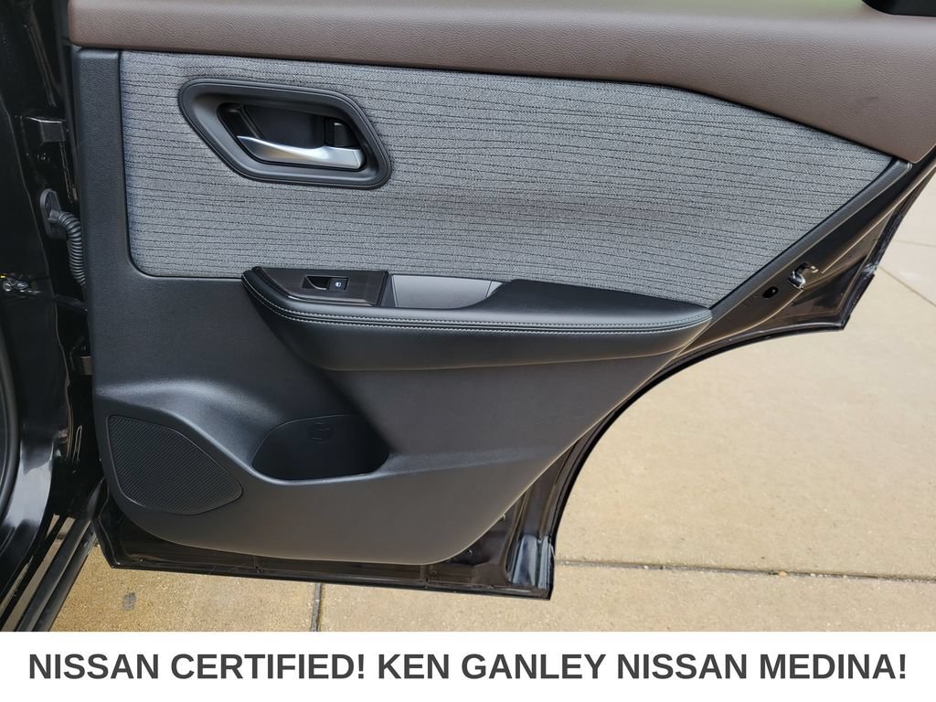 Certified 2023 Nissan Rogue SV AWD/4WD image 47