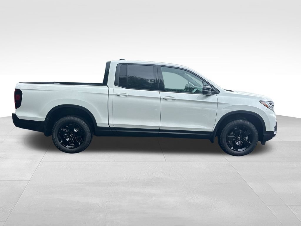 New 2026 Honda Ridgeline Black Edition image 8