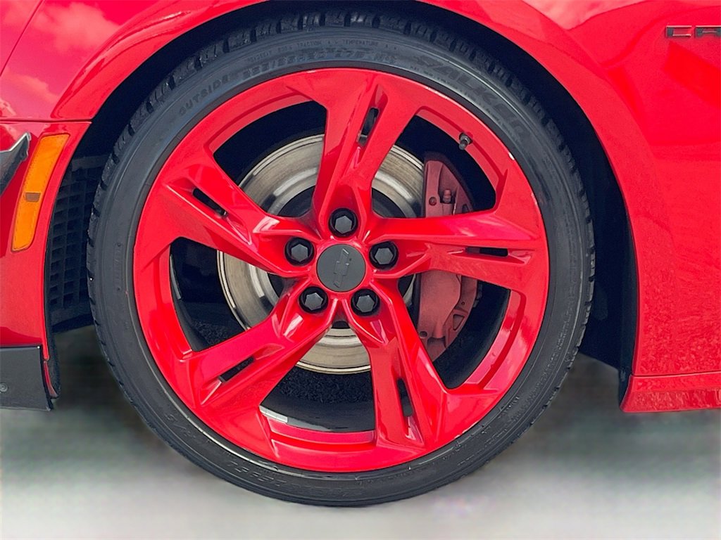 Used 2018 Chevrolet Camaro SS image 30