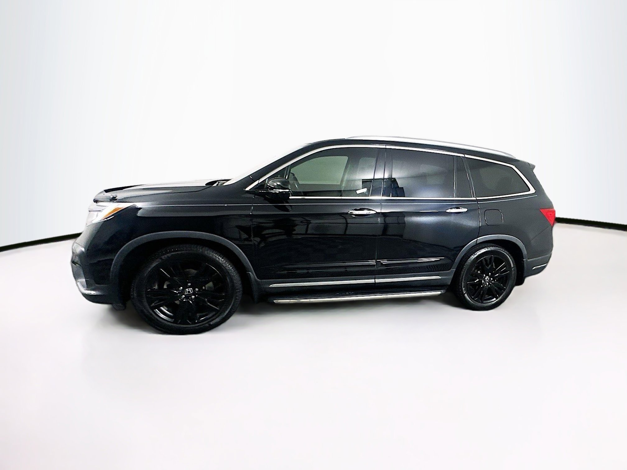 Used 2019 Honda Pilot Touring image 4