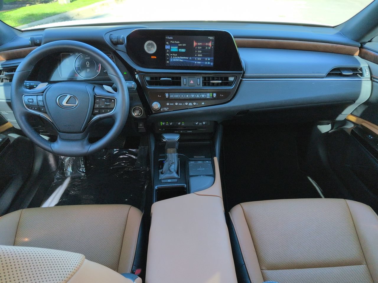 Used 2022 Lexus ES 350 w/ Premium Package FWD image 13