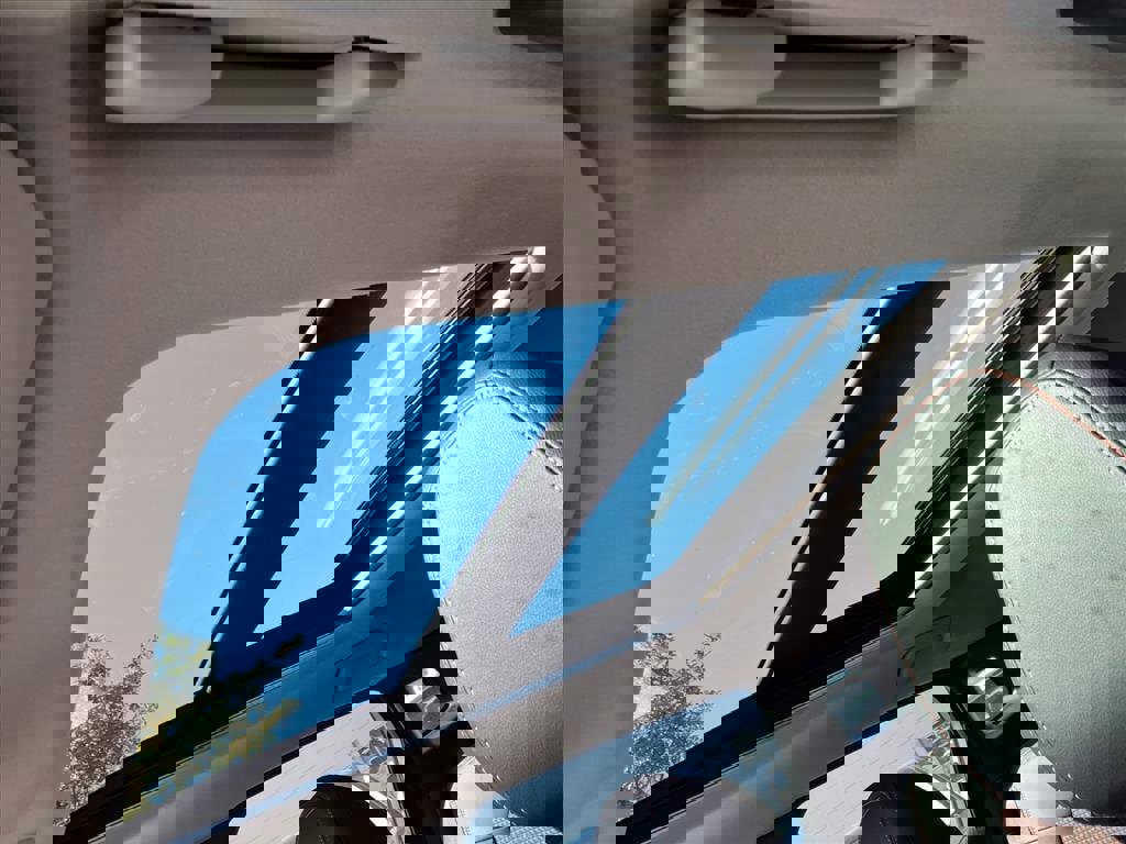 New 2026 Nissan Kicks SR w/ SR Premium Package image 8