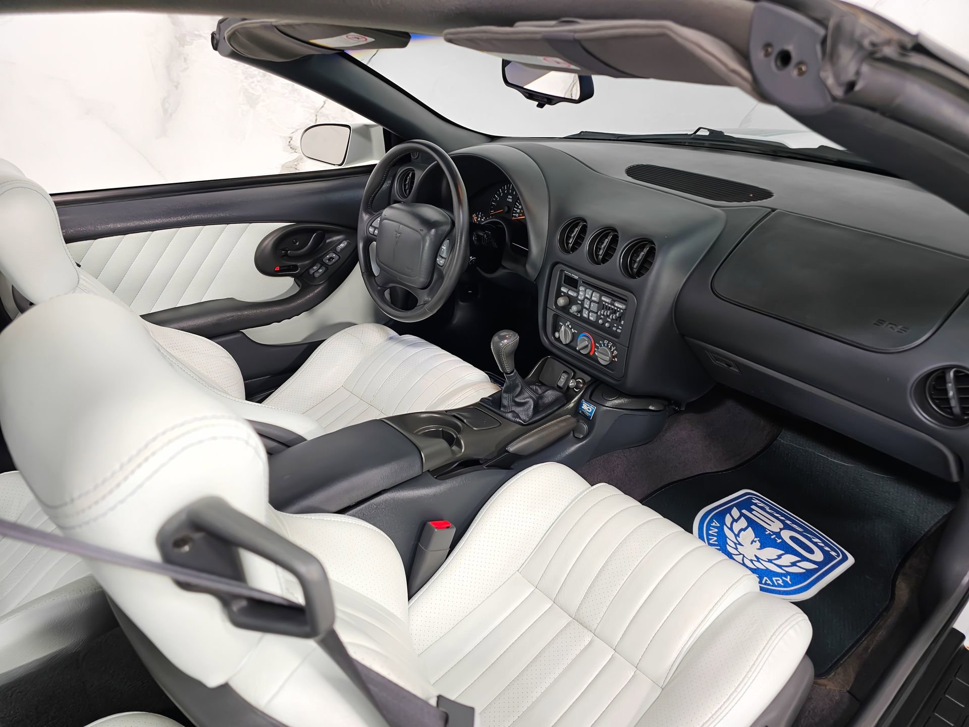 Used 1999 Pontiac Firebird Formula image 26