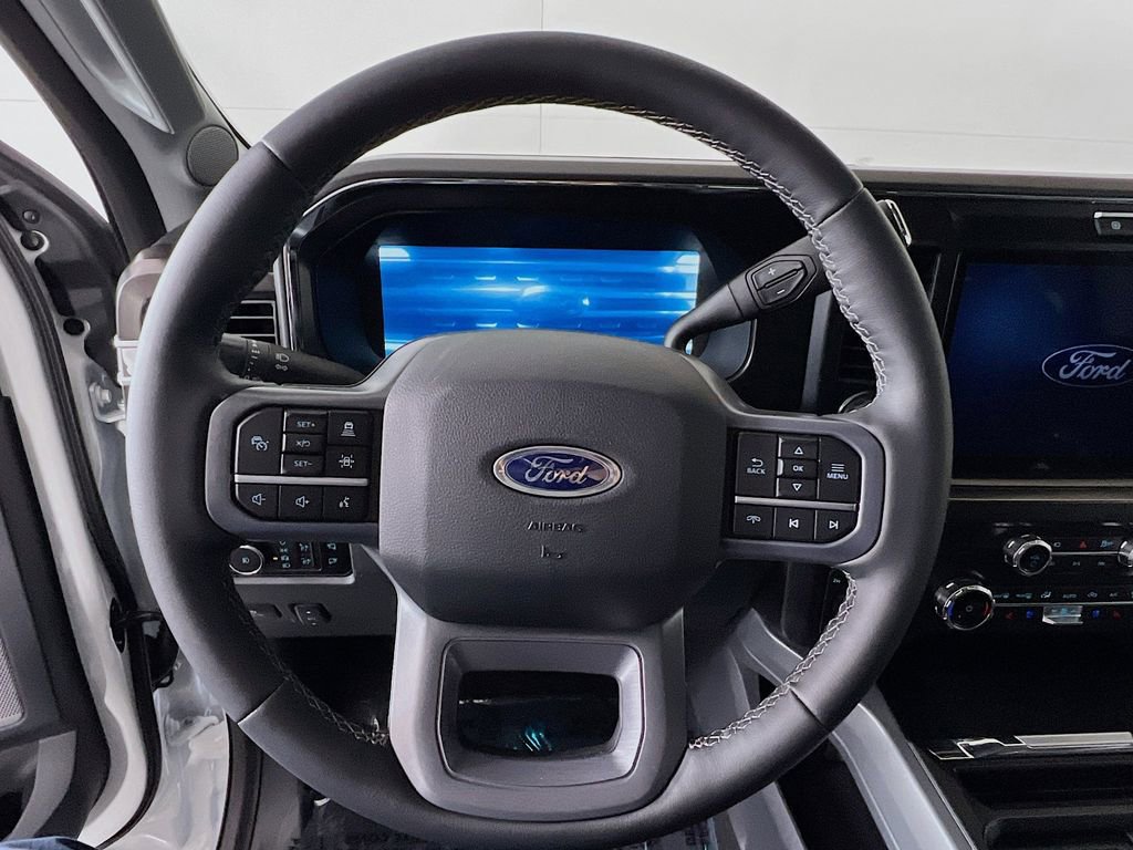 New 2026 Ford F350 Lariat w/ Black Appearance Package AWD/4WD image 8