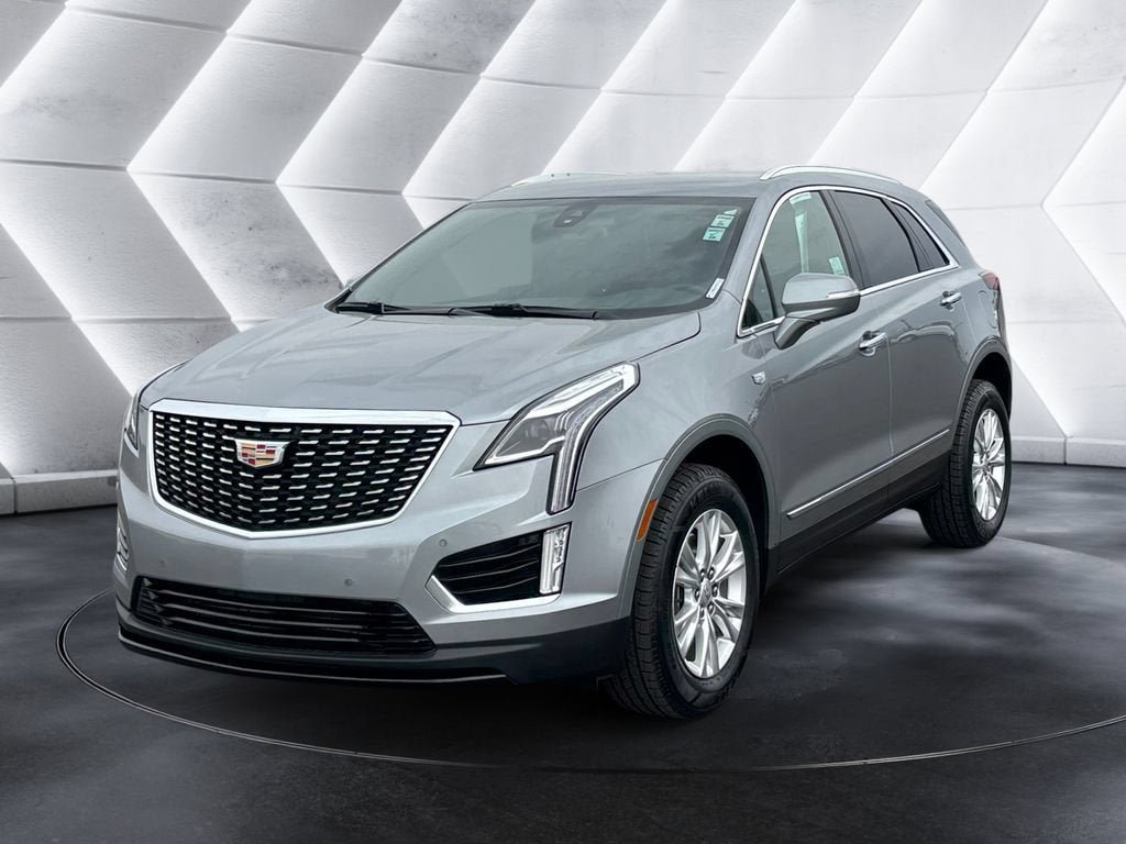 Certified 2024 Cadillac XT5 Luxury FWD image 1