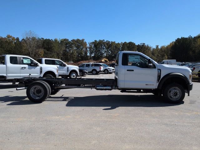 New 2026 Ford F550 4x4 Regular Cab Super Duty image 3