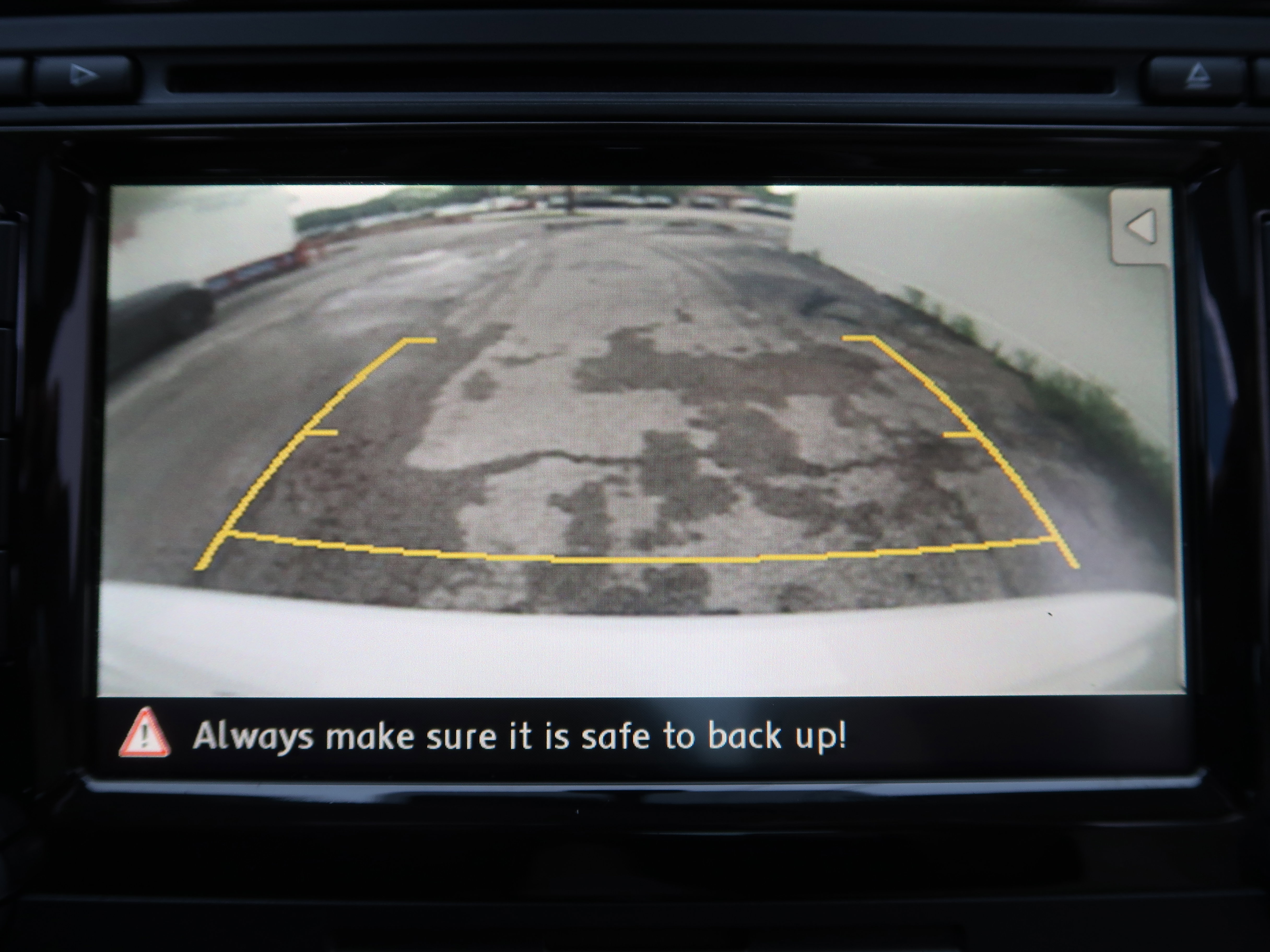 Used 2013 Volkswagen Passat TDI SEL Premium image 18