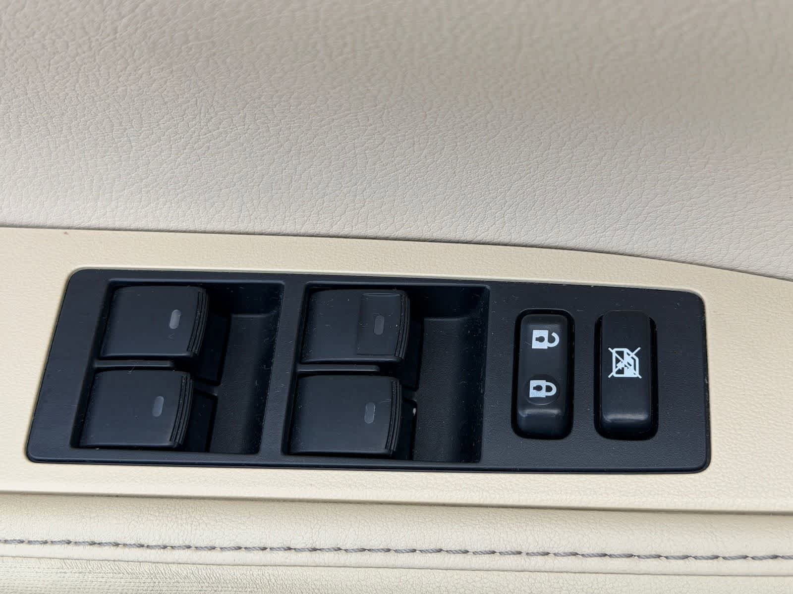 Used 2013 Lexus ES 350 w/ Premium Pkg FWD image 16