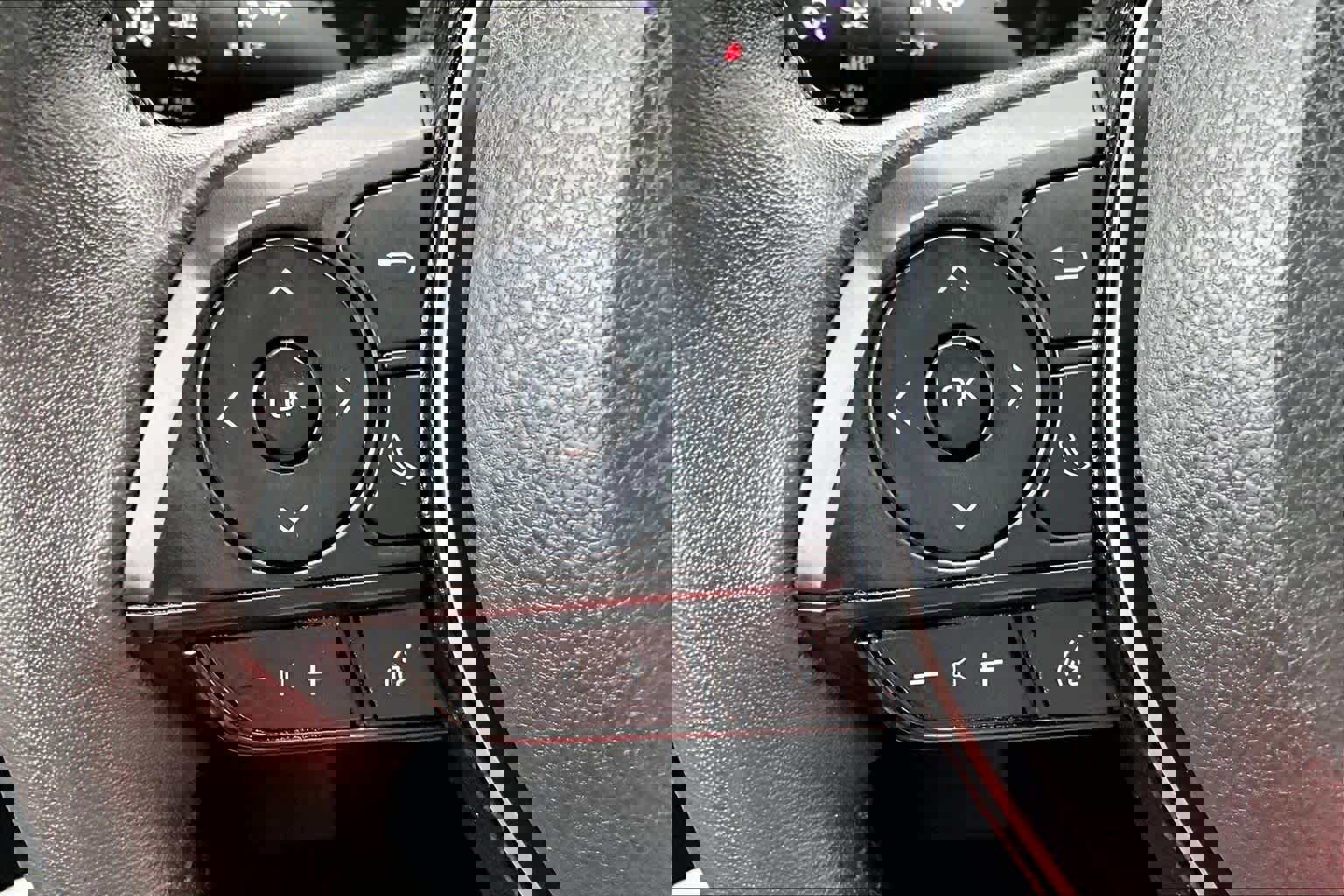 Used 2021 Toyota RAV4 XLE Premium image 21