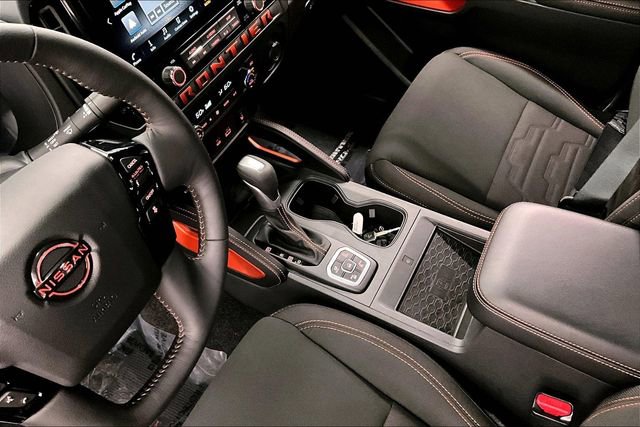Used 2026 Nissan Frontier PRO-4X w/ Pro-4x Convenience Package AWD/4WD image 17