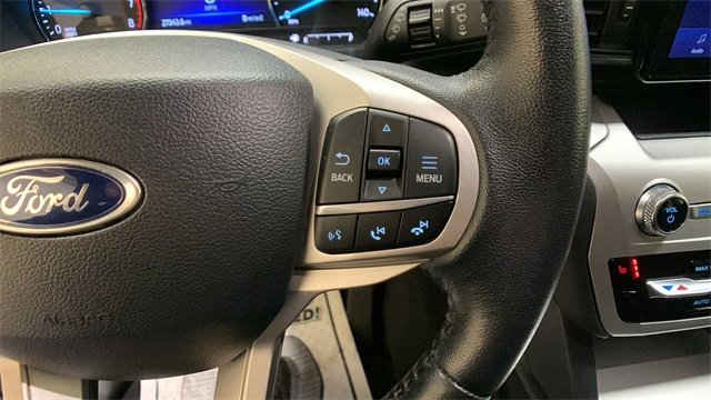Used 2022 Ford Explorer XLT image 35