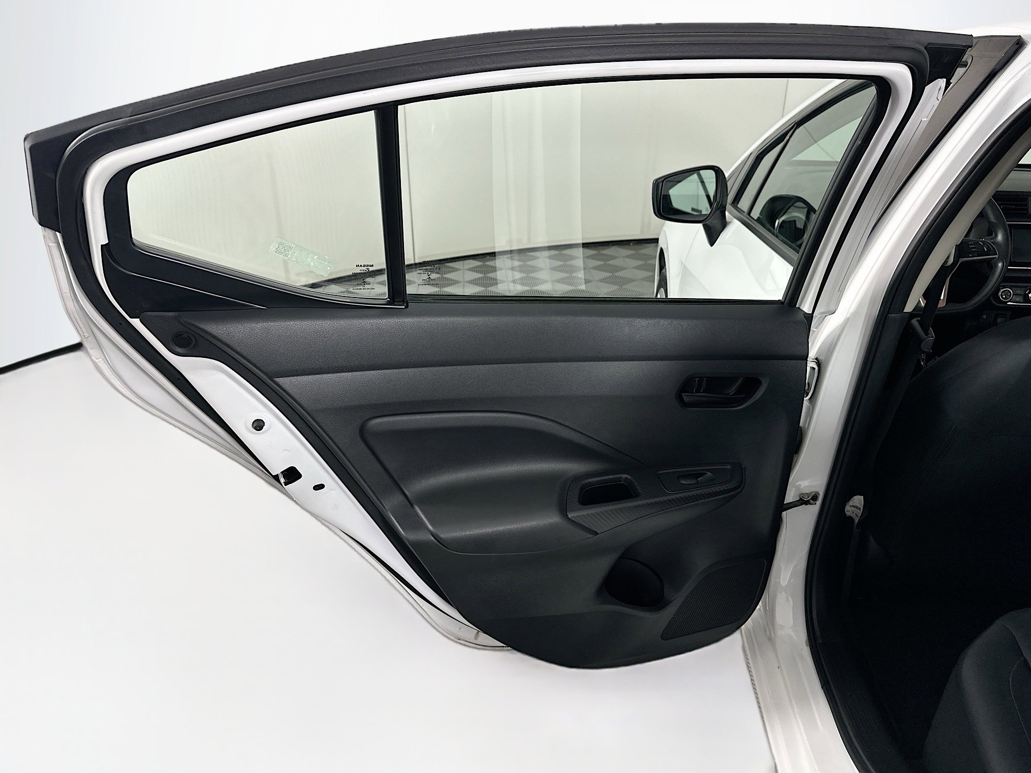 Used 2021 Nissan Versa S image 24