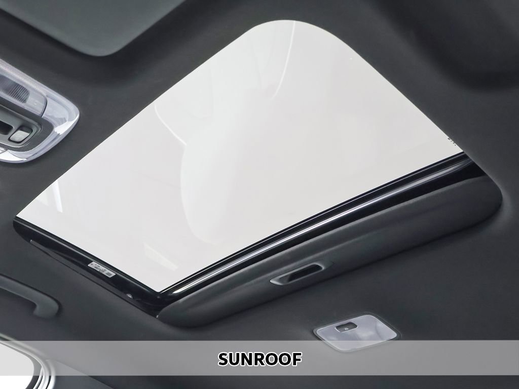 Certified 2025 Hyundai Elantra Limited image 4