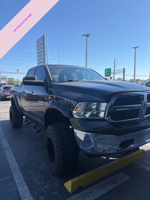 Used 2016 RAM 1500 Classic SLT AWD/4WD image 1