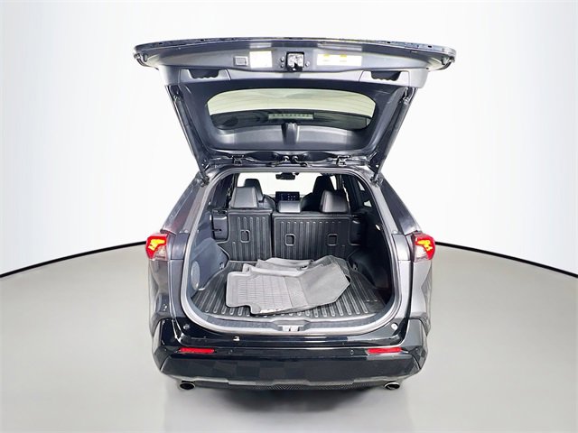 Used 2024 Toyota RAV4 XSE image 28