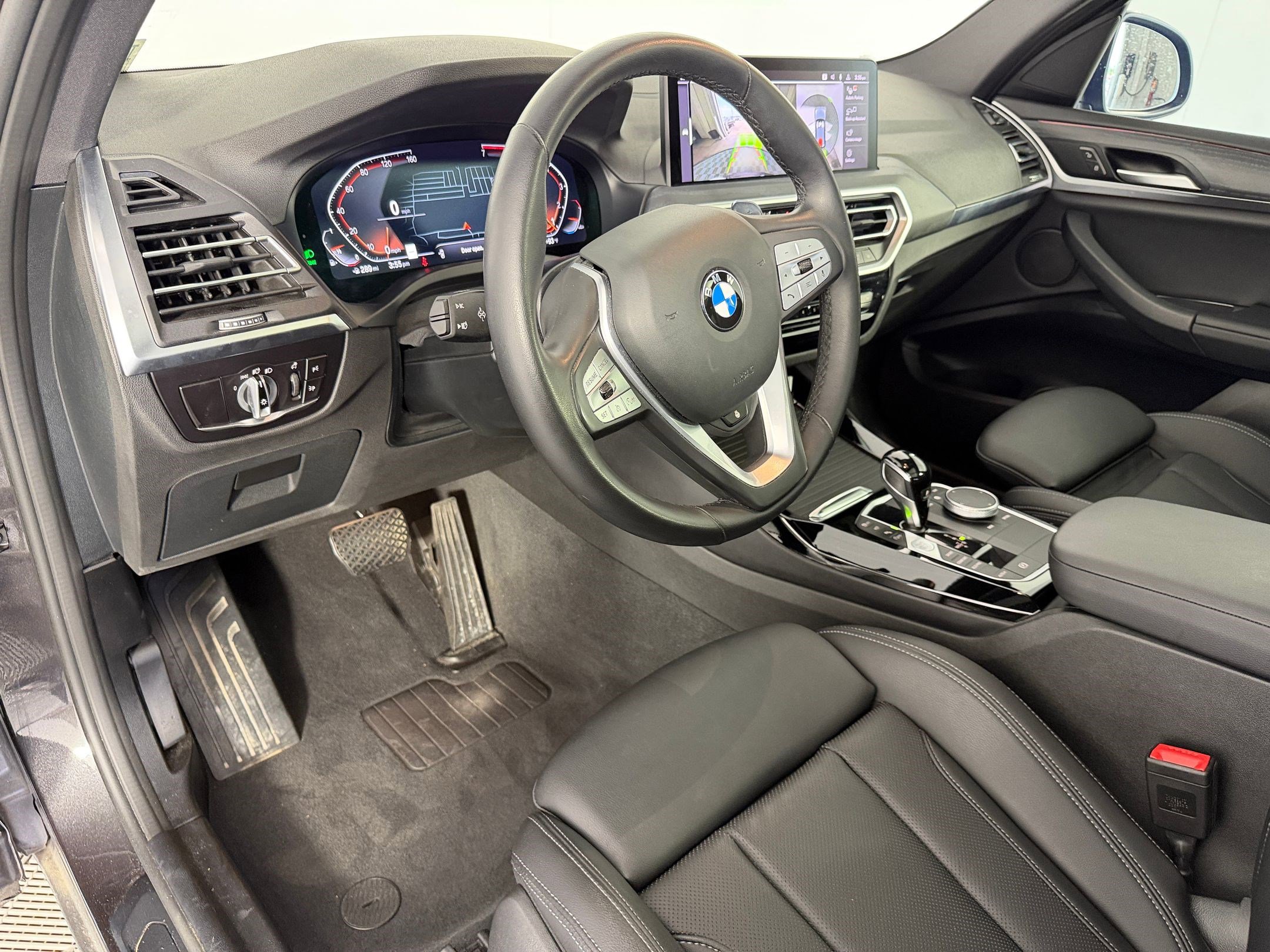 Used 2023 BMW X3 sDrive30i w/ Premium Package RWD image 4