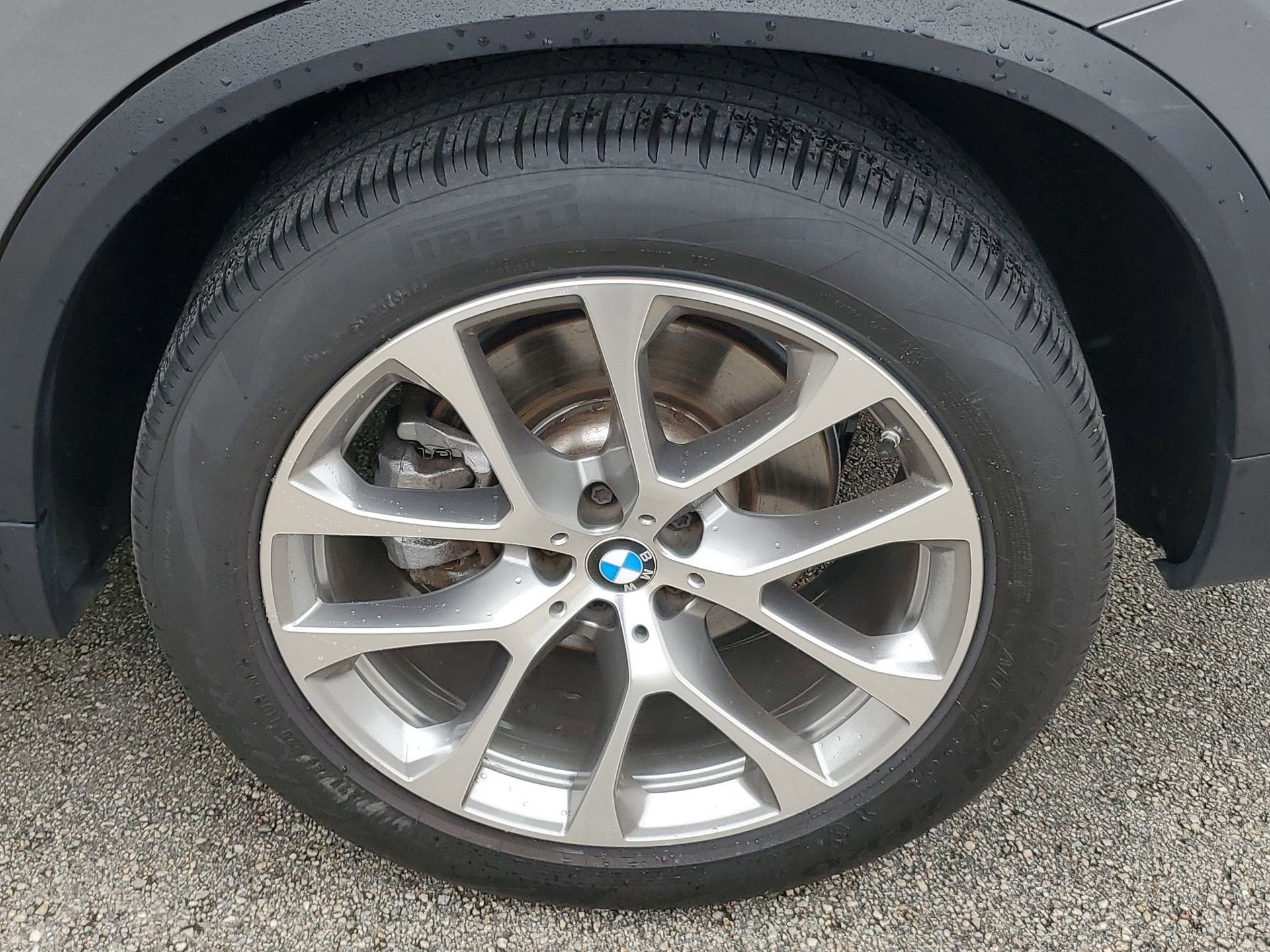 Used 2024 BMW X5 sDrive40i w/ Premium Package image 5