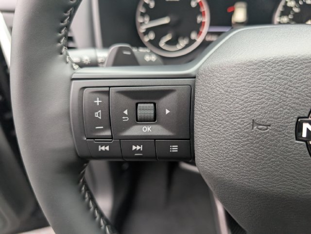 New 2026 Nissan Rogue Dark Armor AWD/4WD image 17
