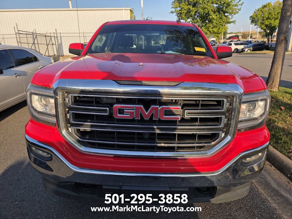 Used 2018 GMC Sierra 1500 SLE w/ SLE Value Package AWD/4WD image 10
