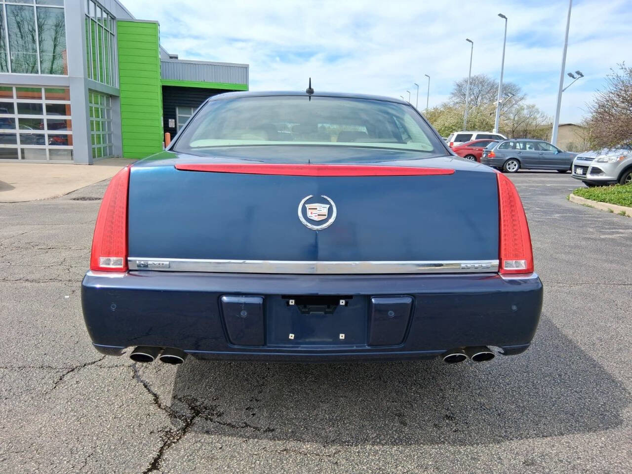 Used 2007 Cadillac DTS Luxury II image 8