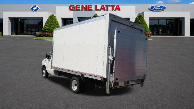 New 2025 Ford E-350 and Econoline 350 Super Duty w/ Driver's Safety Package RWD image 3