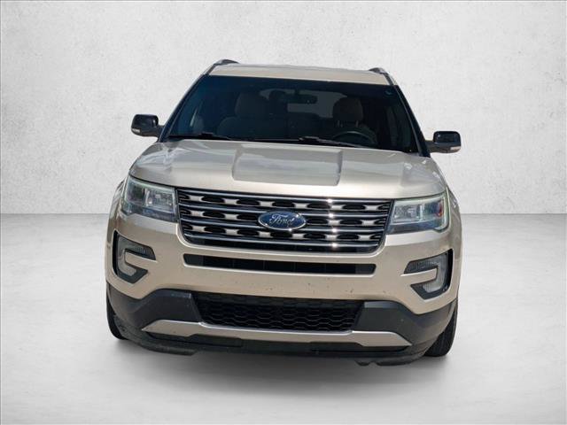 Used 2017 Ford Explorer XLT w/ Equipment Group 201A FWD video 2