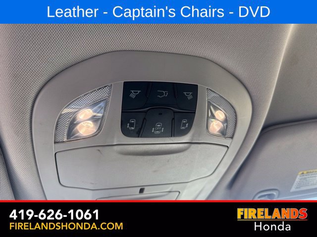 Used 2017 Chrysler Pacifica Touring-L Plus w/ Tire & Wheel Group FWD image 27
