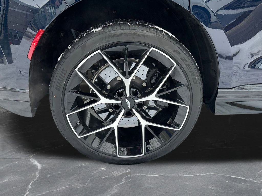 New 2026 Aston Martin DBX 707 image 34