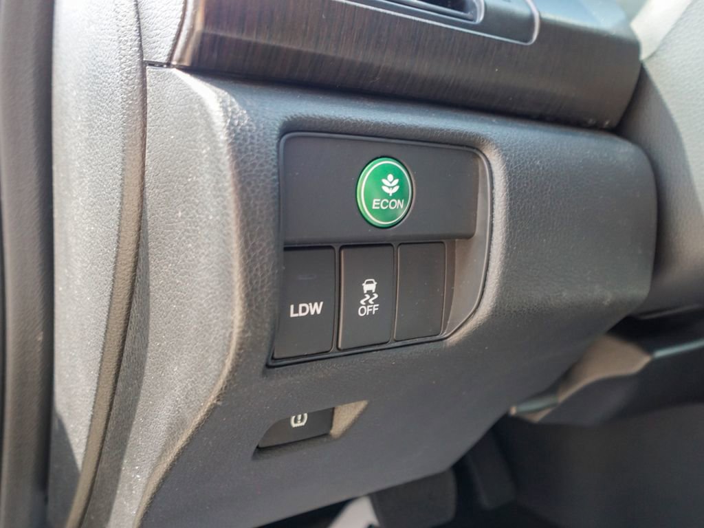 Used 2015 Honda Accord EX-L image 17