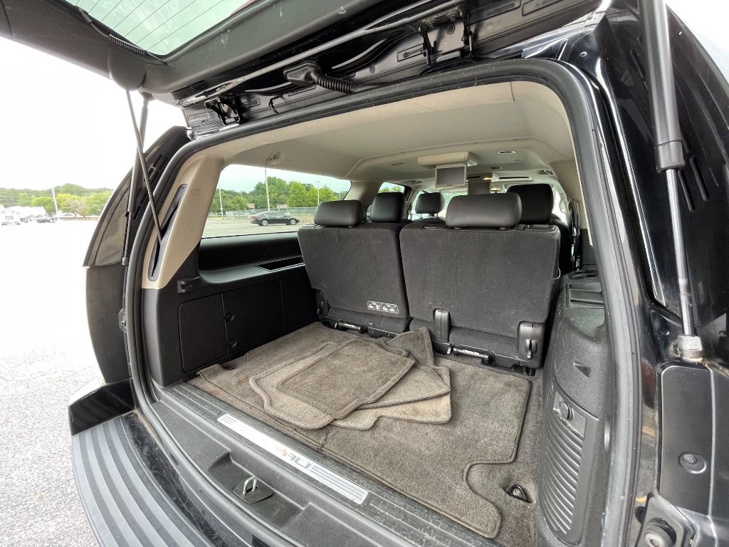 Used 2012 GMC Yukon XL Denali RWD image 36