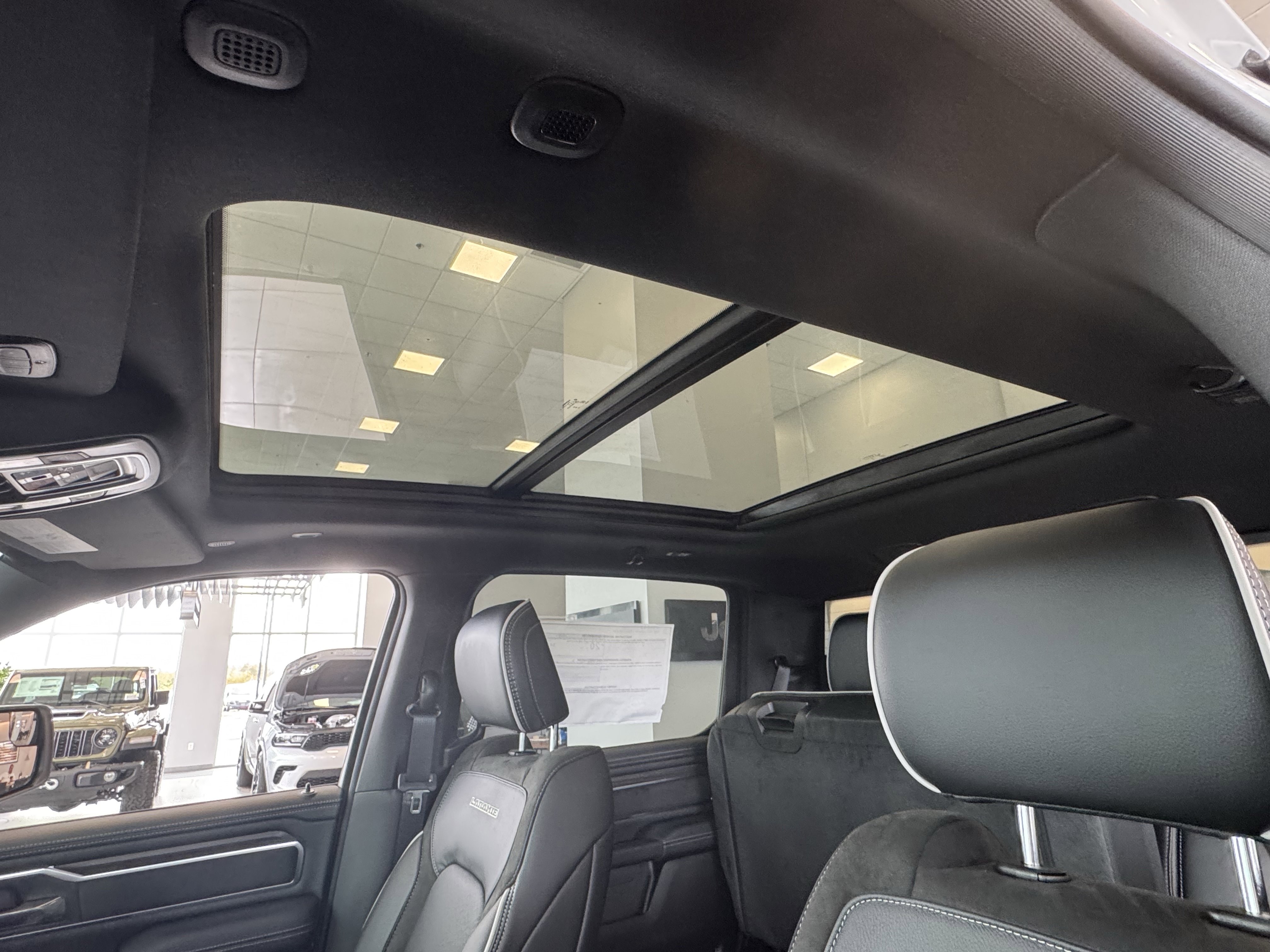 New 2026 RAM 1500 Laramie image 23