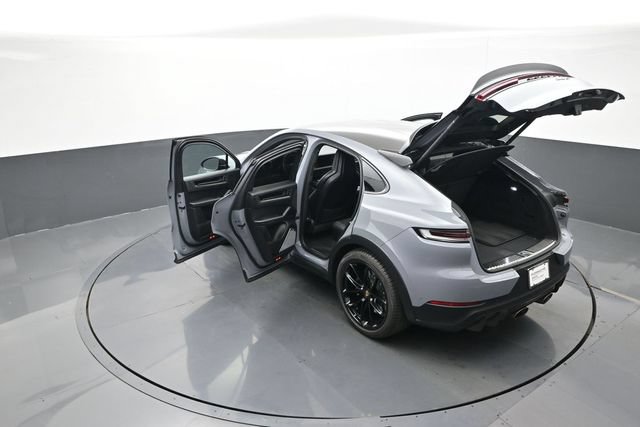 Certified 2024 Porsche Cayenne Turbo GT AWD/4WD image 29