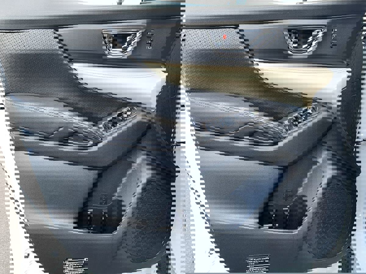 Used 2022 Subaru Ascent Limited AWD/4WD image 15