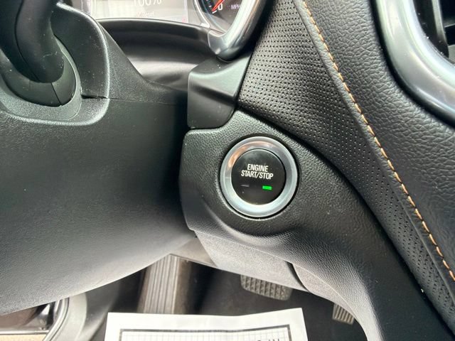 Used 2022 Chevrolet Equinox Premier AWD/4WD image 19