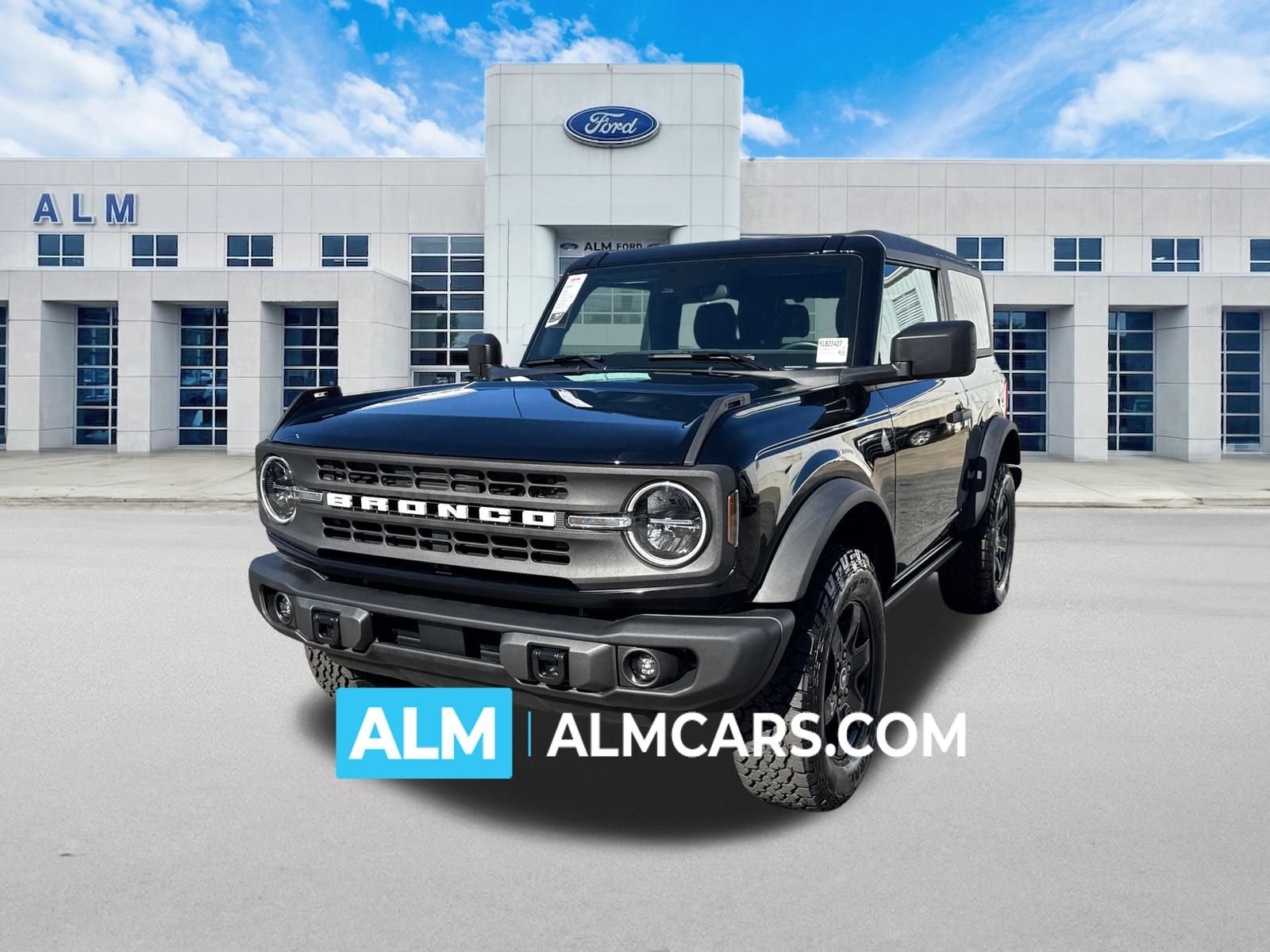 Used 2024 Ford Bronco Black Diamond image 1