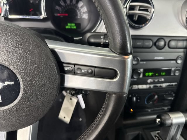 Used 2005 Ford Mustang GT RWD image 12