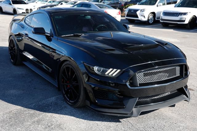 Used 2016 Ford Mustang GT Premium w/ Equipment Group 401A RWD image 18