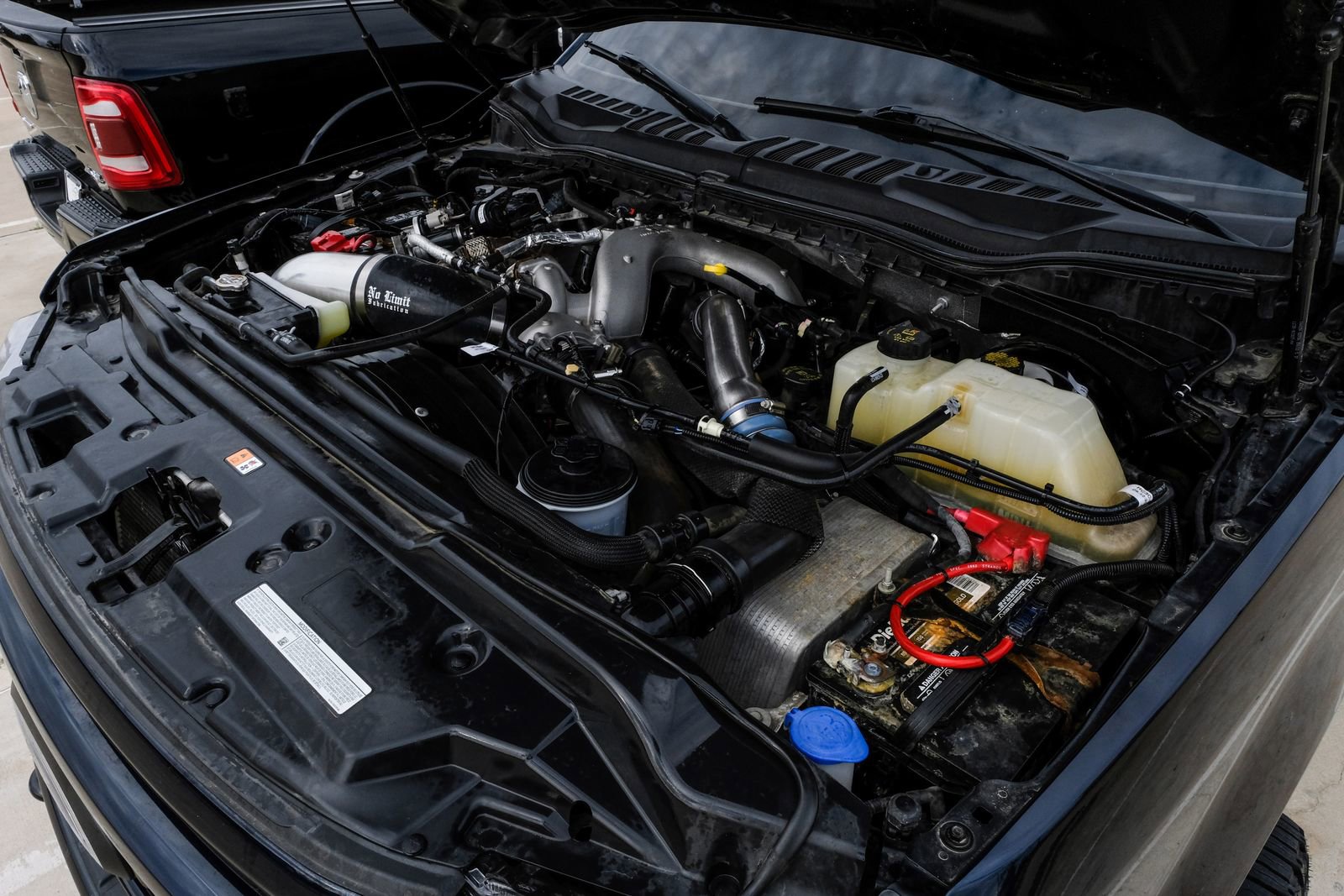 Used 2022 Ford F250 Lariat w/ Lariat Ultimate Package image 58