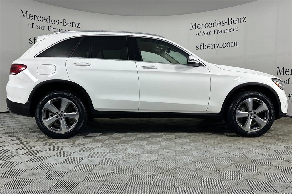 Certified 2022 Mercedes-Benz GLC 300 4MATIC image 3