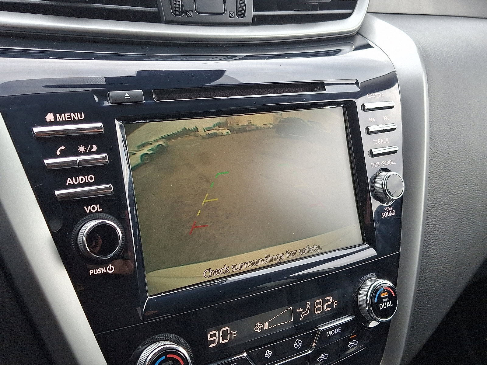 Used 2024 Nissan Murano SV w/ SV Midnight Edition Package image 17