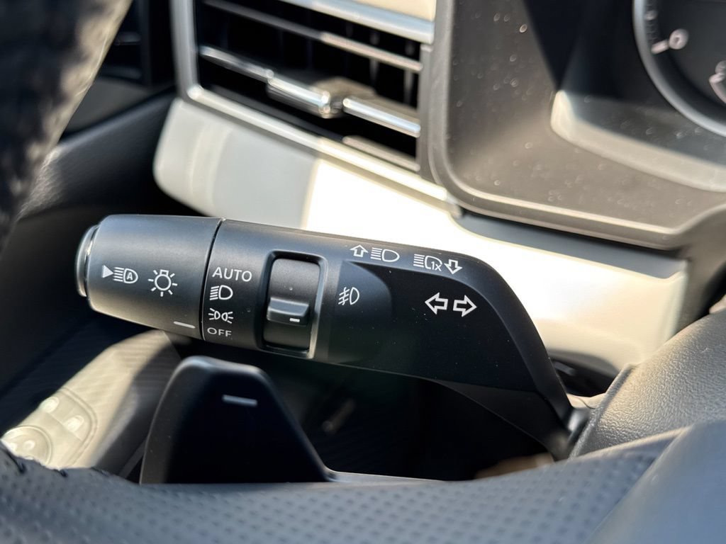New 2026 Mitsubishi Outlander SE FWD image 16