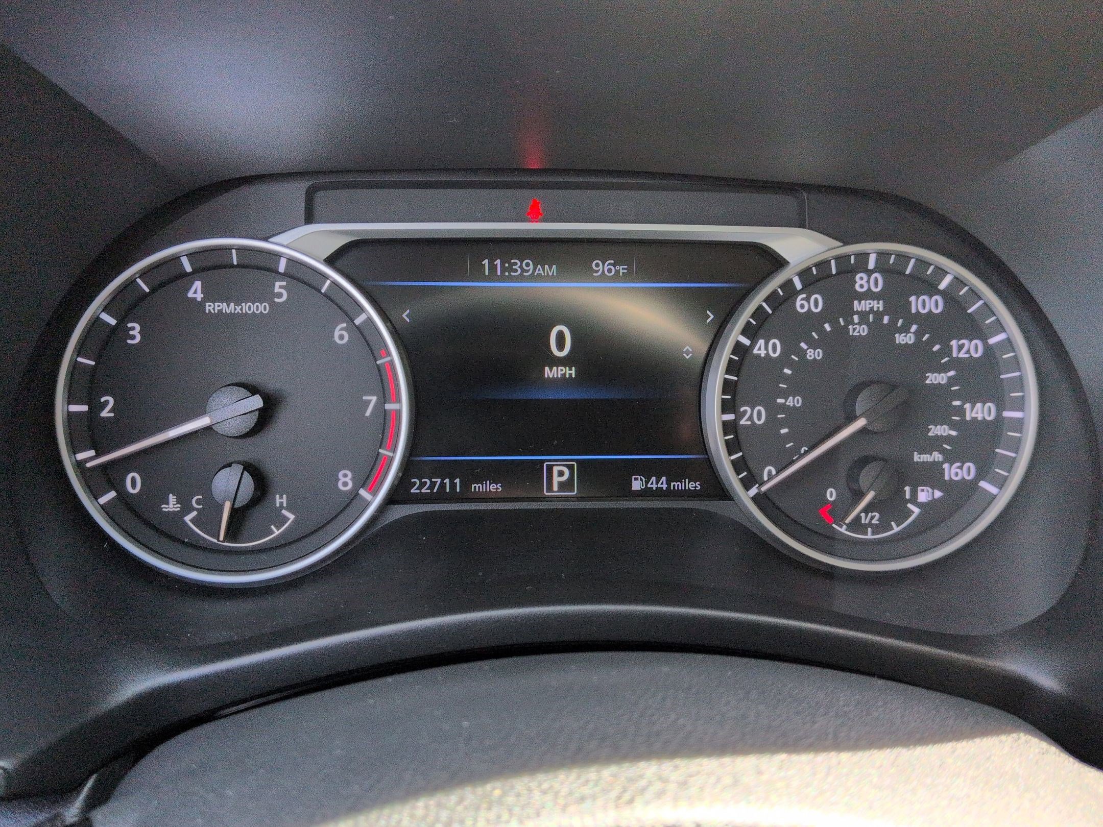 Used 2020 Nissan Sentra SR w/ Premium Package image 21