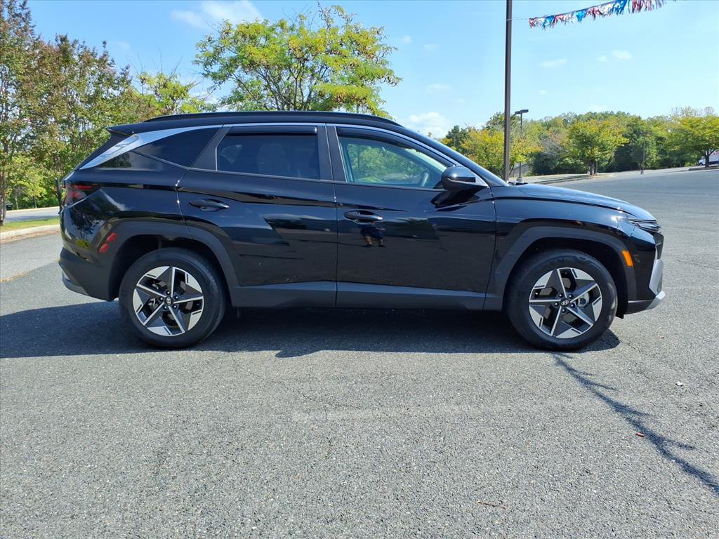Used 2025 Hyundai Tucson SEL AWD/4WD image 3