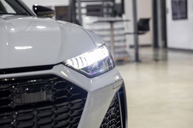 Used 2025 Audi RS 6 performance w/ Black Optic Package image 41