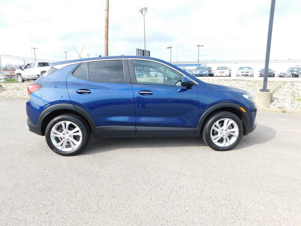 Used 2023 Buick Encore GX Preferred w/ Cold Weather Comfort Package image 2