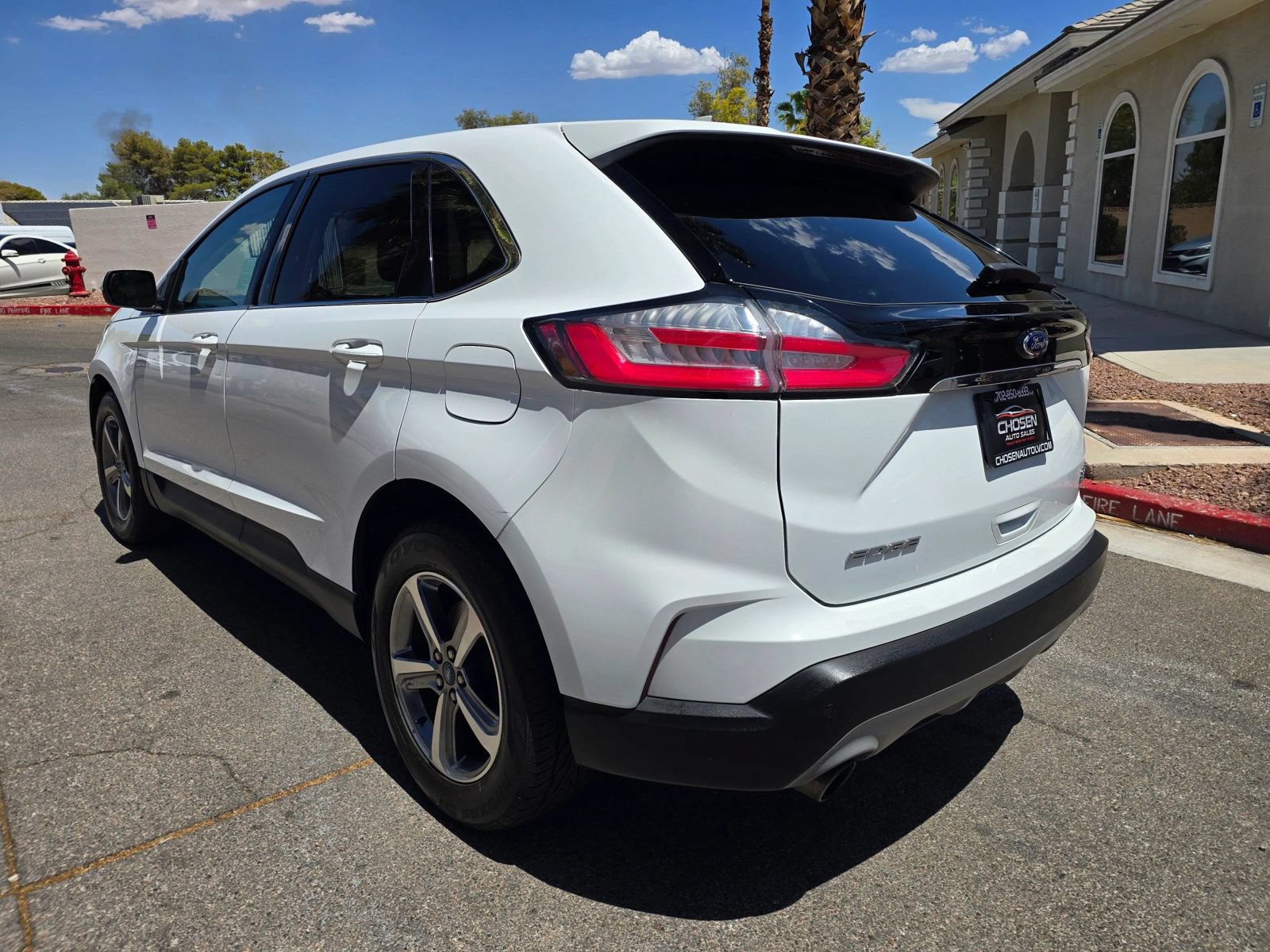 Used 2020 Ford Edge SEL w/ Convenience Package FWD image 5