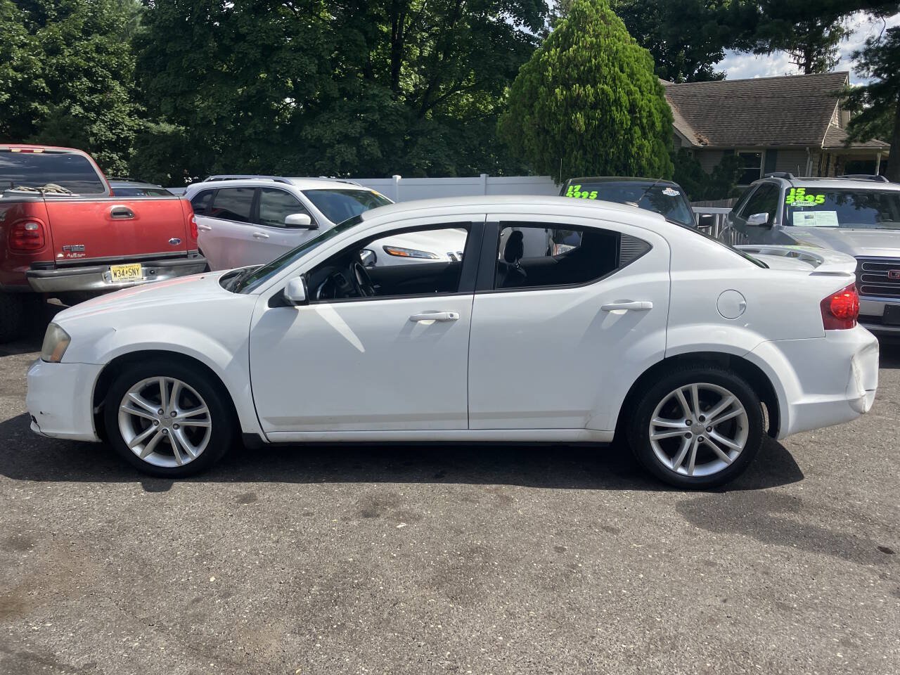 Used 2014 Dodge Avenger SXT w/ Rallye Appearance Group FWD image 10